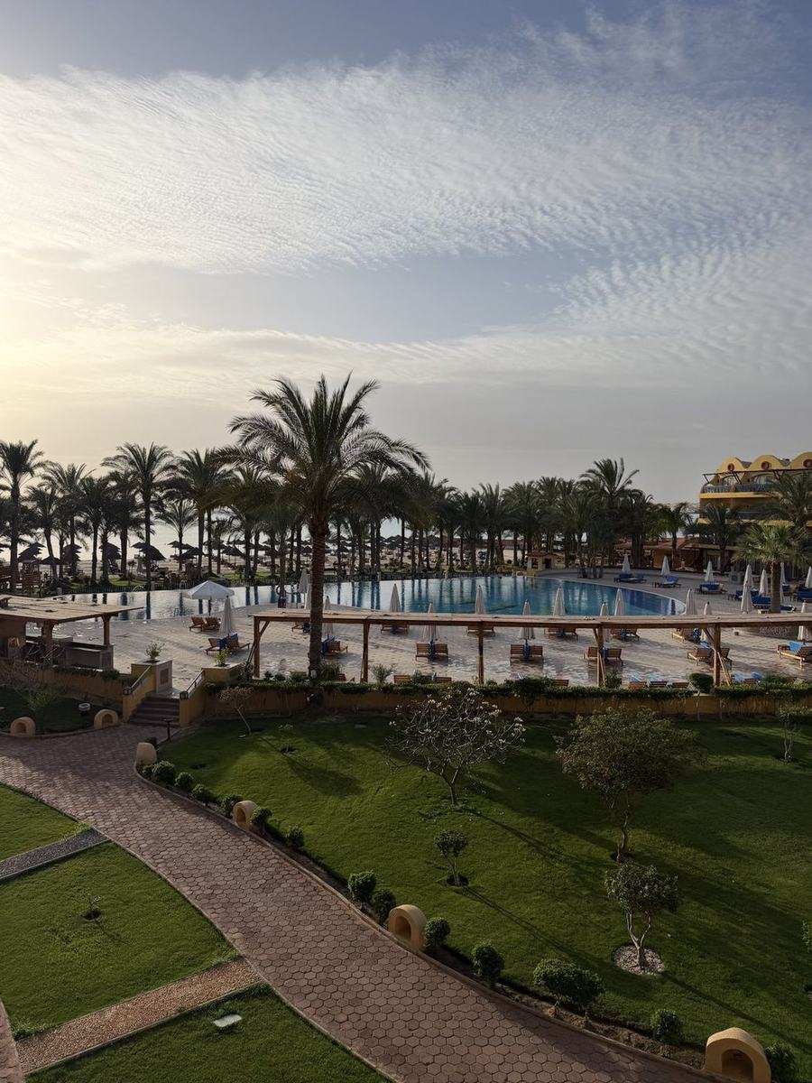 Carols Beau Rivage